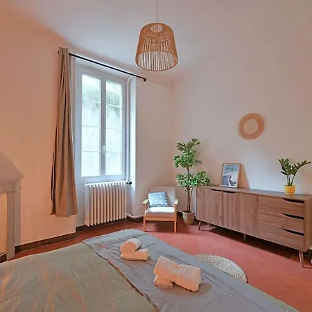 Appartement Le Banastier - Ac Clim - Wi-fi - Palais Des Papes A 200m Avignon